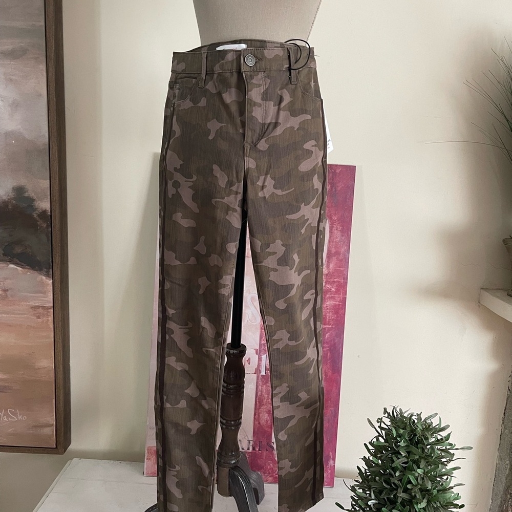 Skinnygirl Camouflage Jeans with Side Stripe